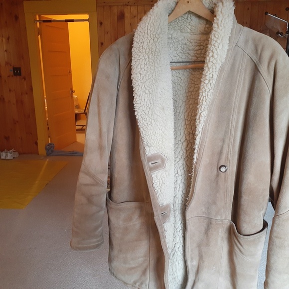 Genuine C X A thick leather Cowhide winter jacket. Size: Small to medium size. - Picture 9 of 9